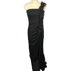 BETSY & ADAM LONG DRESS Women's Size 12 Black FLOOR LENGTH Ruched ONE SHOULDER